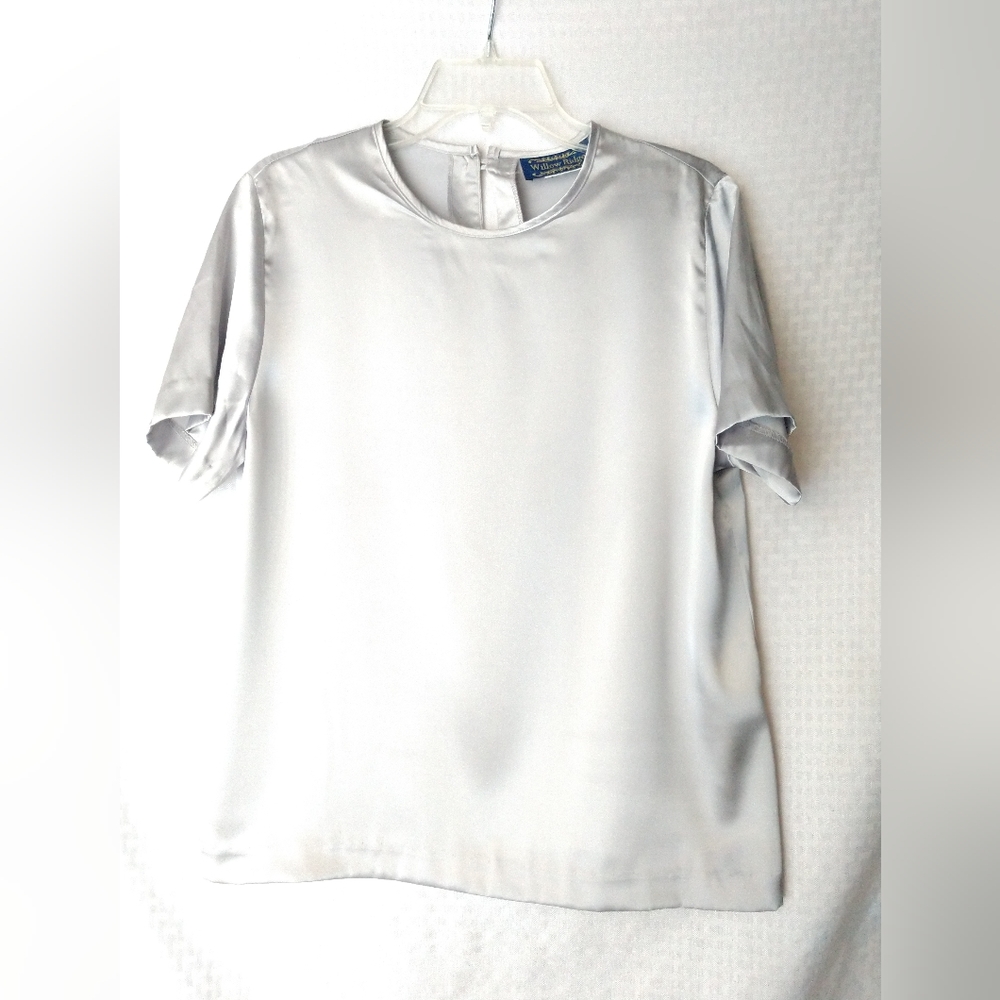 Silver Gray Satin Blouse Short Sleeve by Willow Ridge Size Large Chest 38"